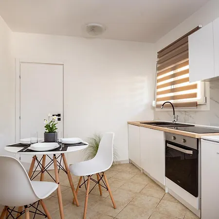 Askos * آغيوس نيكولاوس